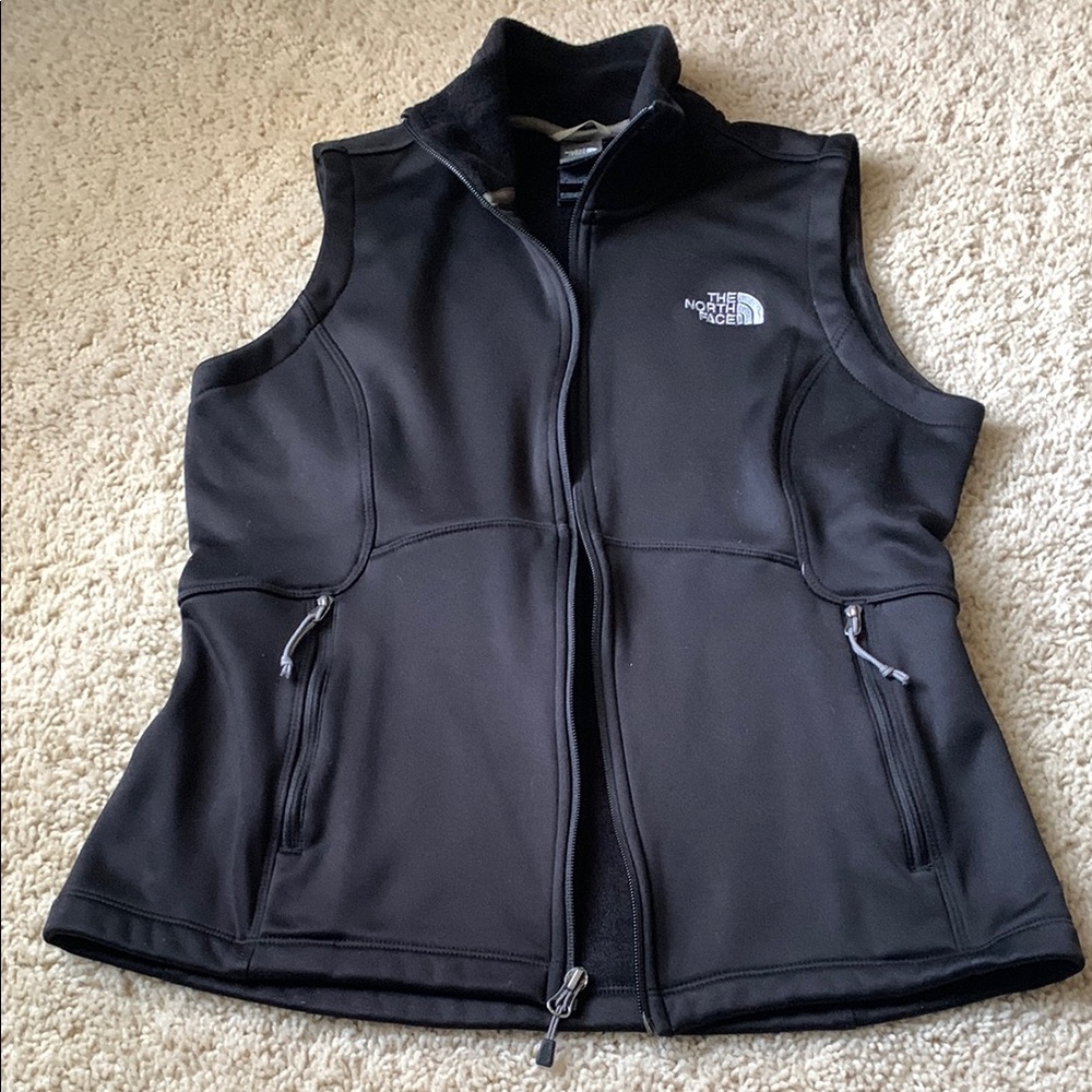Womens North Face Black Performance Vest